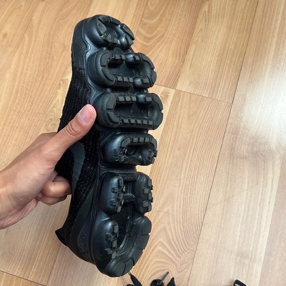 nike vapor max - Picture 3 of 5